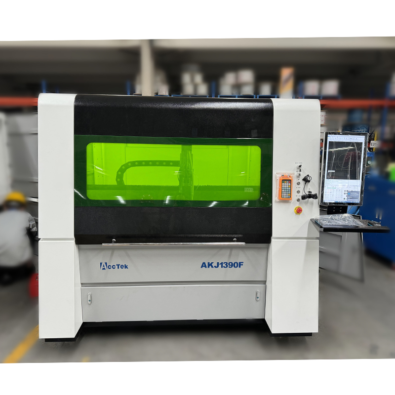 Industrial Laser Price - Equipo industrial CNC JINAN Raycus pequeño